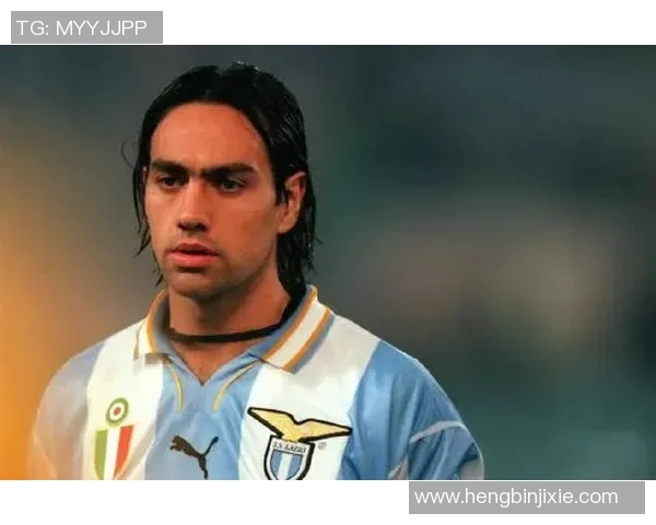 传奇球星内斯塔带领球队重返巅峰的足球之旅